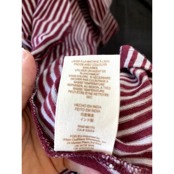 Free People Size Extra Small XS Wrapped Around My Finger Wrap Top Striped Blouse - Picture 6 of 7